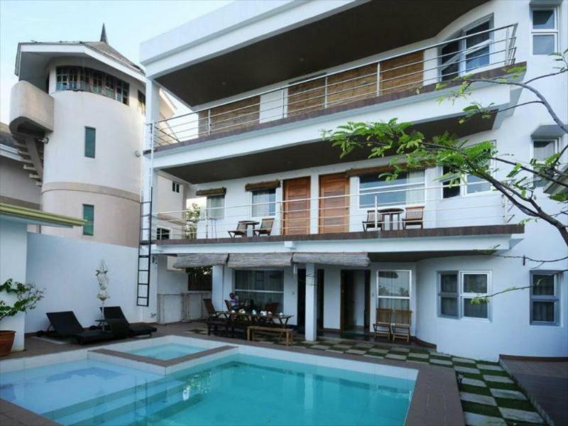 Westcliff Villa By Bluewaves Balabag  Exterior foto